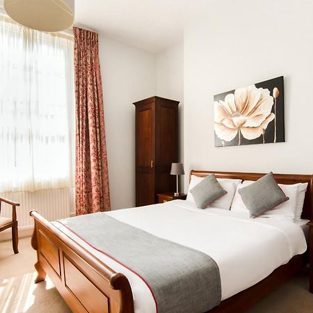 Oyo The Regency, Clifton Bristol Hotel Екстериор снимка