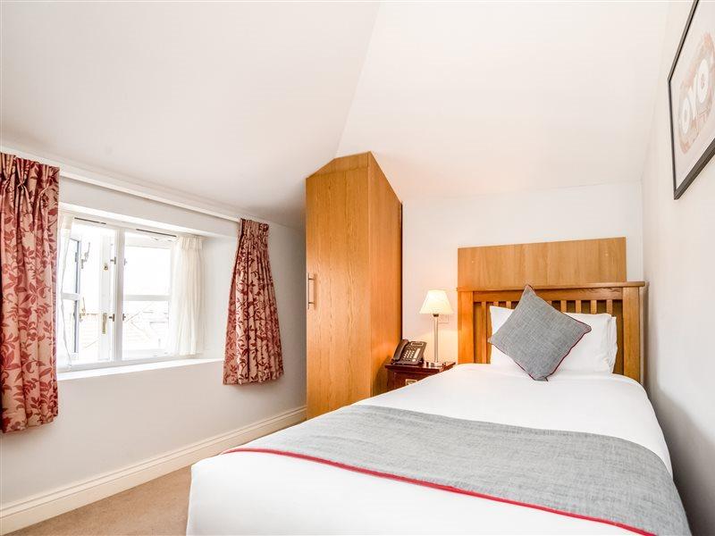 Oyo The Regency, Clifton Bristol Hotel Екстериор снимка