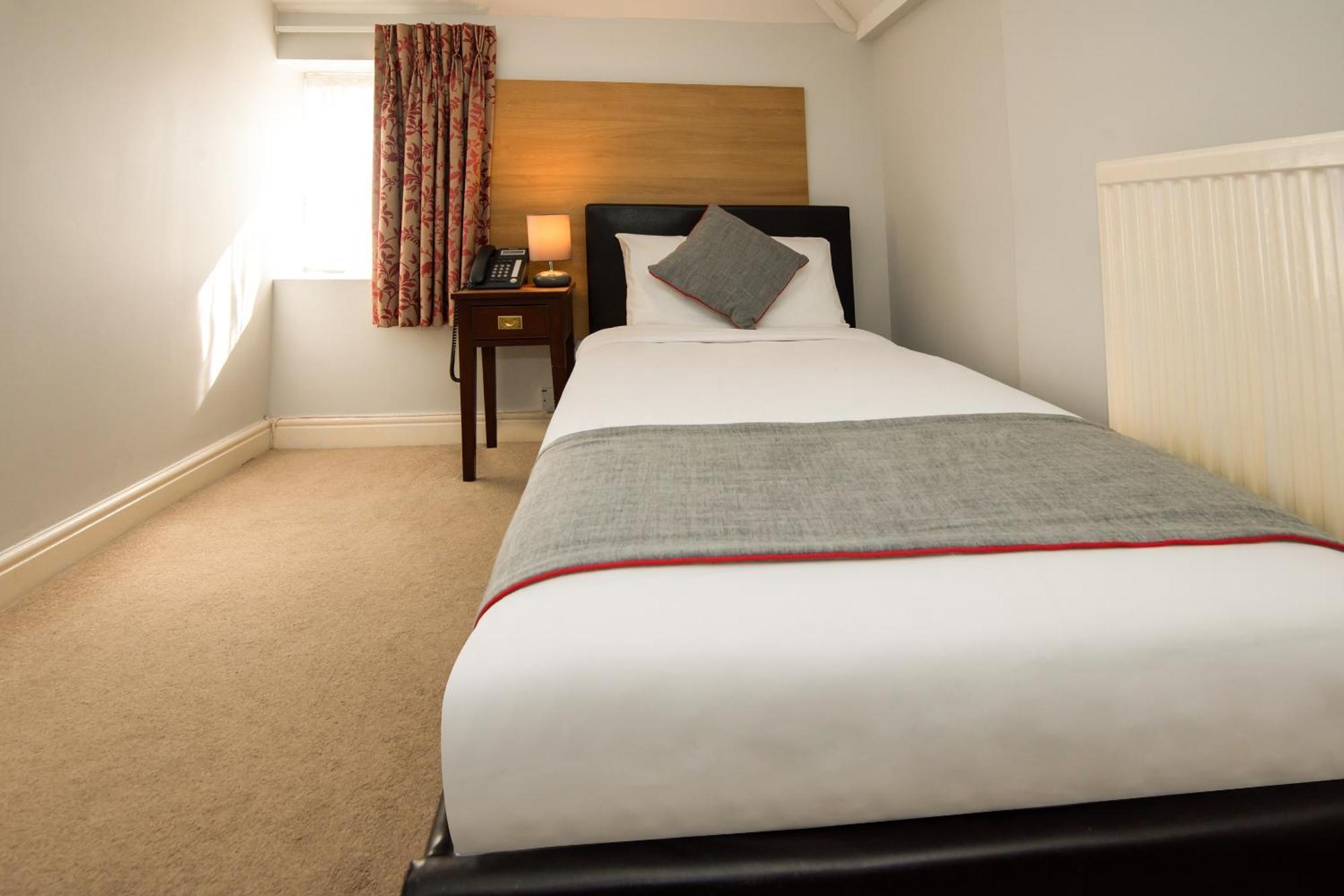 Oyo The Regency, Clifton Bristol Hotel Екстериор снимка