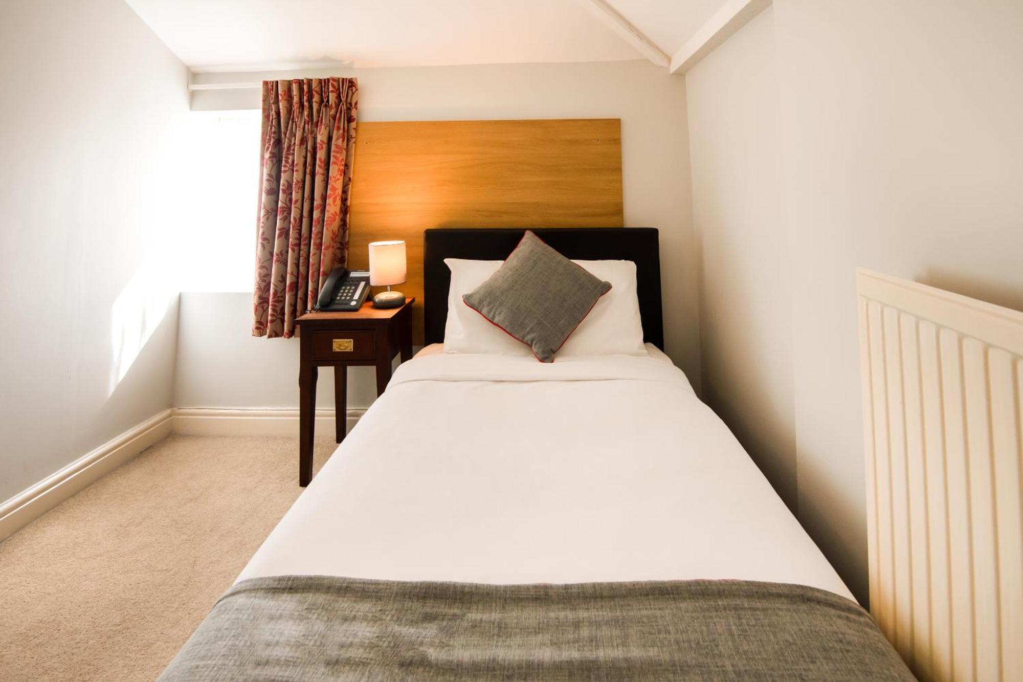 Oyo The Regency, Clifton Bristol Hotel Екстериор снимка