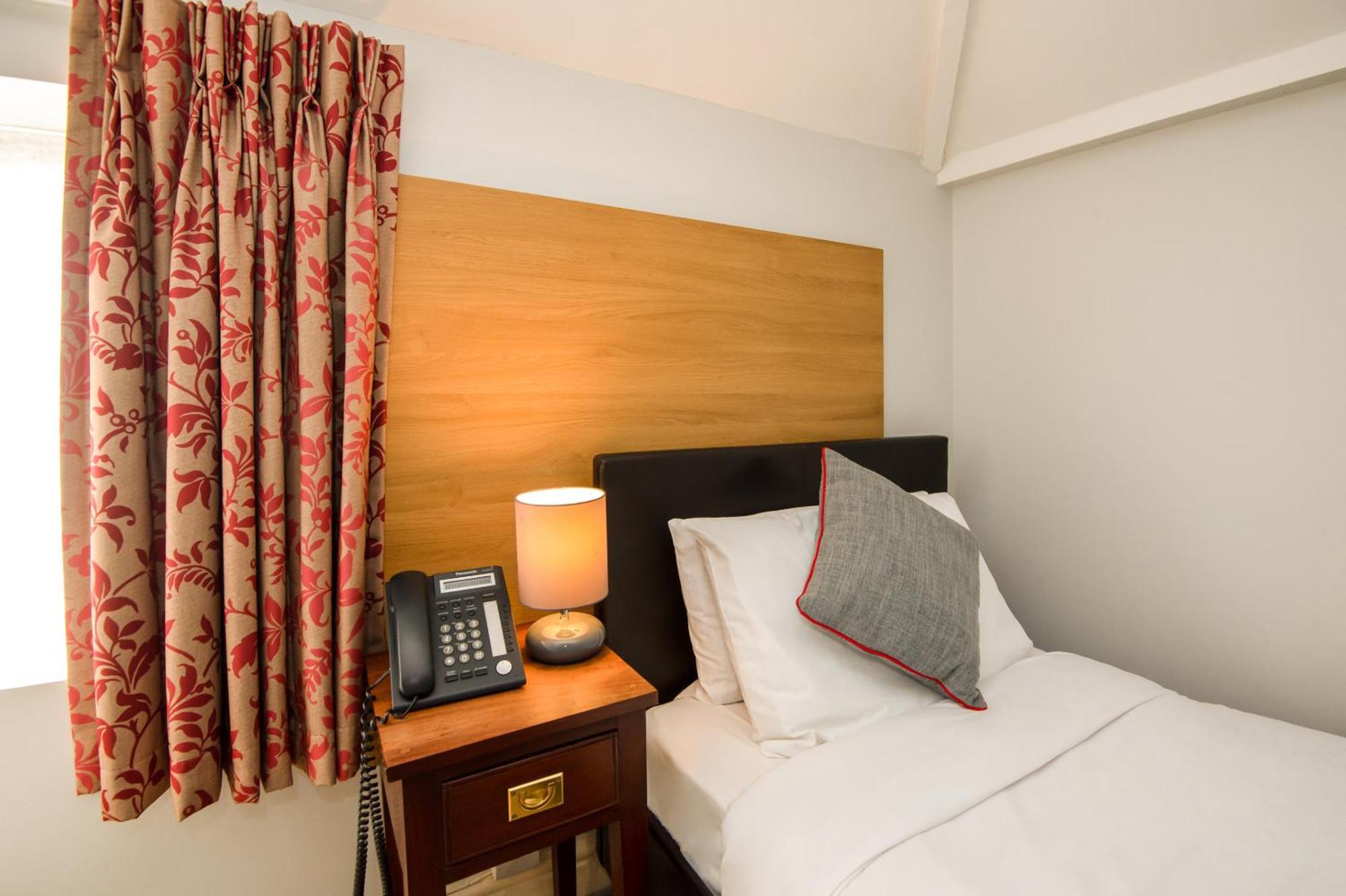 Oyo The Regency, Clifton Bristol Hotel Екстериор снимка